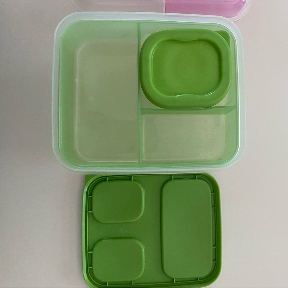 Lunch Box Storage - Picture 8 of 9
